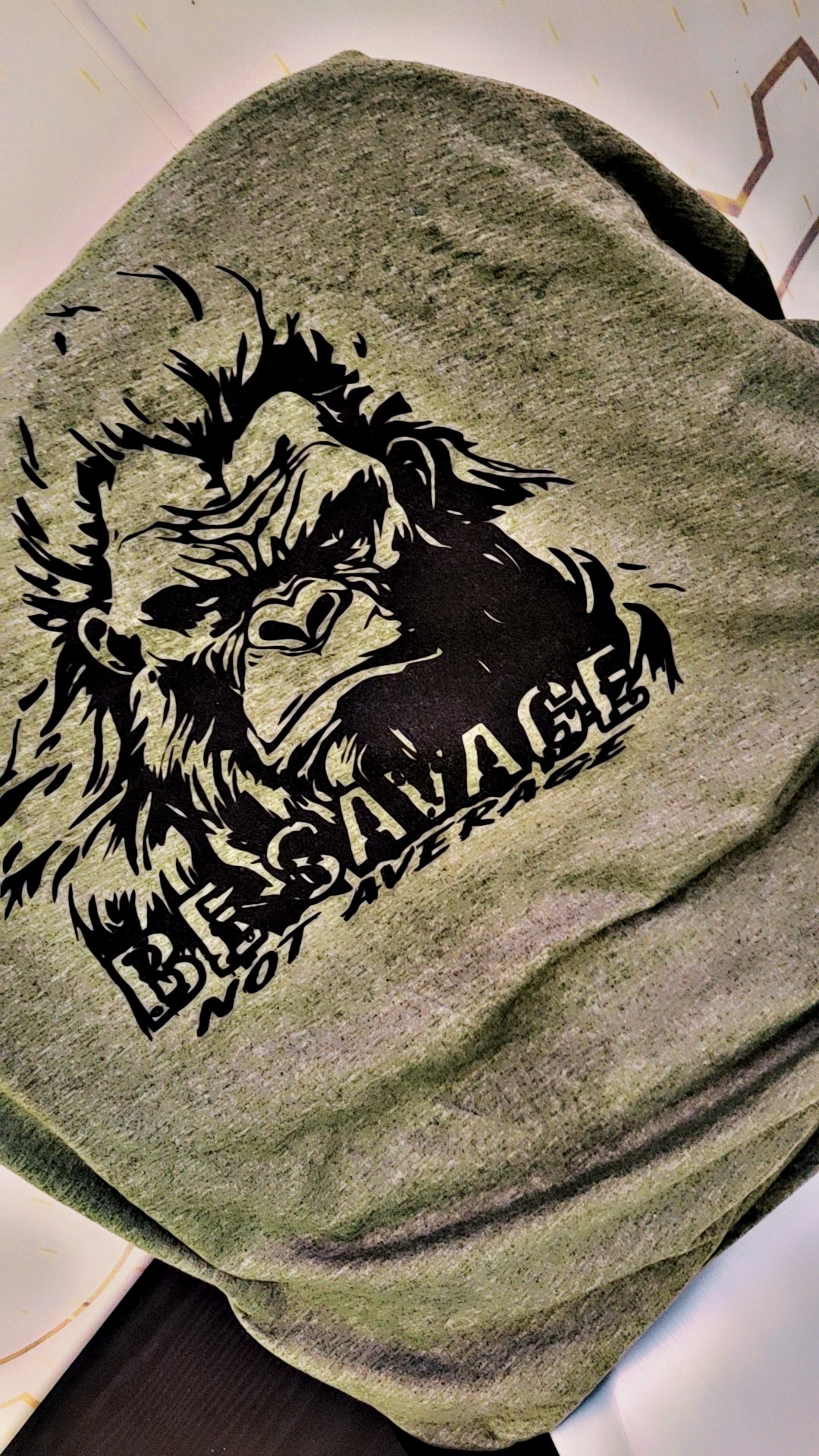 LEVEL SQUATCH BE SAVAGE NOT AVERAGE