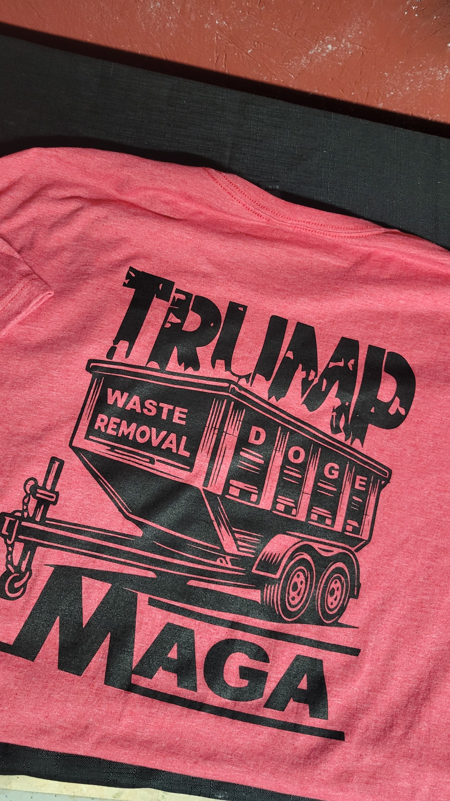 TRUMP JUNK REMOVAL DOGE